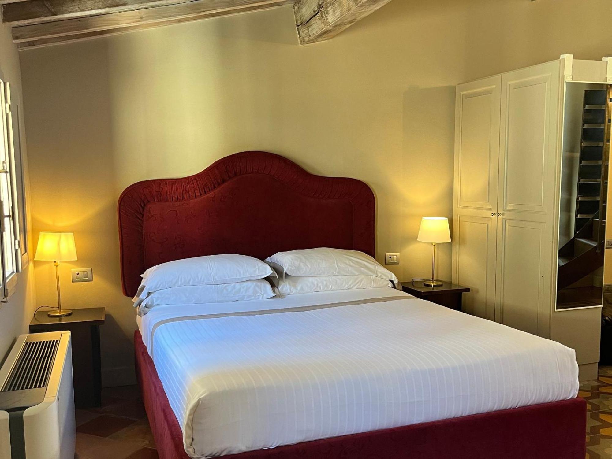 Numa Florence Palazzo San Niccolo Εξωτερικό φωτογραφία